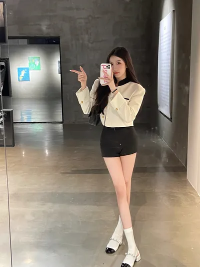 朋友推荐熟龄肌抗老精华真的有用，该怎么挑选呢？