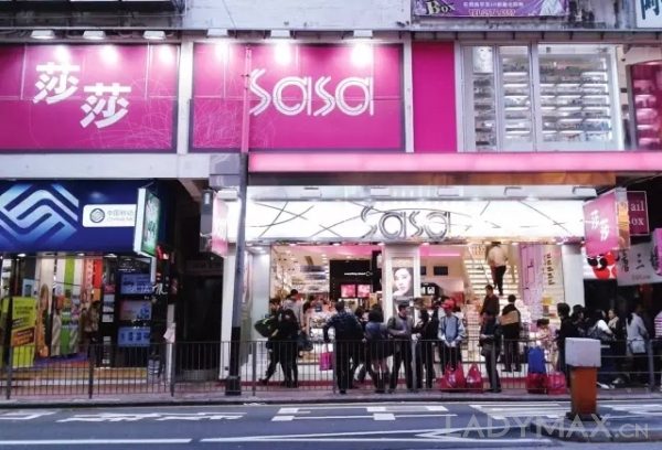 内地游客减少香港美妆生意难做 卓悦发盈利预警莎莎第一季度销售负增长 内地游客减少香港美妆生意难做 卓悦发盈利预警莎莎第一季度销售负增长